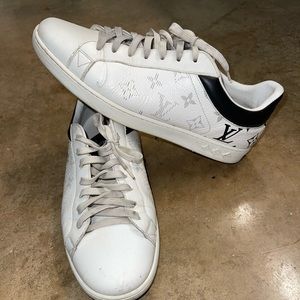 Louis Vuitton Black & White Print Sneakers